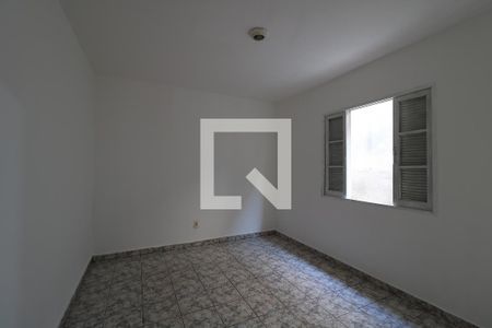 Quarto de casa para alugar com 1 quarto, 44m² em Vila Palmares, Santo André