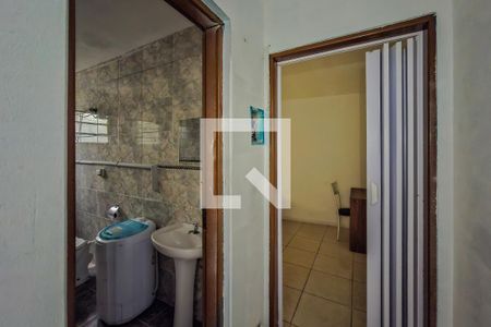 corredor de casa para alugar com 1 quarto, 30m² em Jardim da Gloria, São Paulo