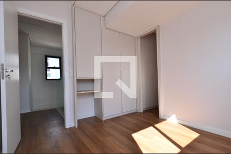 Quarto1 de apartamento à venda com 3 quartos, 140m² em Lourdes, Belo Horizonte