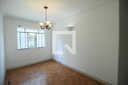 Apartamento para alugar com 70m², 2 quartos e sem vagaSala