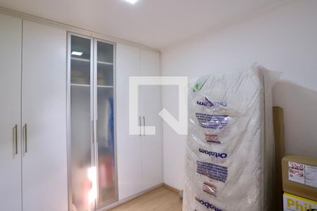 Quarto 1 de apartamento à venda com 2 quartos, 57m² em Vila Bertioga, São Paulo