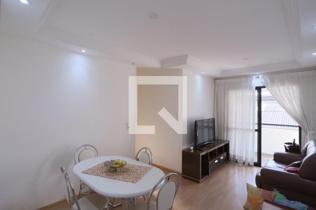 Sala de apartamento à venda com 2 quartos, 57m² em Vila Bertioga, São Paulo