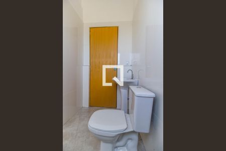 Banheiro de apartamento para alugar com 1 quarto, 19m² em Cidade Ariston Estela Azevedo, Barueri