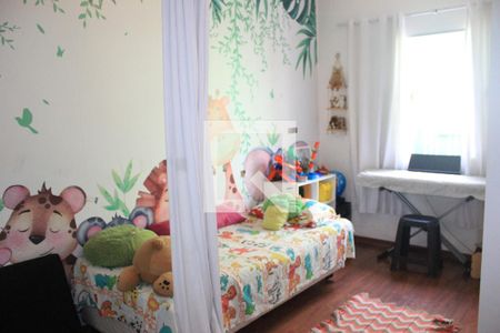 Quarto 2 de casa à venda com 3 quartos, 150m² em Vila Galvão, Guarulhos