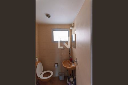 Banheiro de apartamento à venda com 1 quarto, 75m² em Centro, Campinas