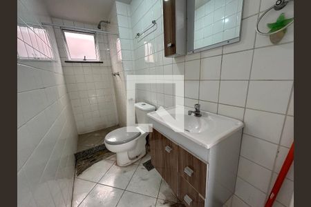 Banheiro de apartamento à venda com 2 quartos, 60m² em Engenho de Dentro, Rio de Janeiro