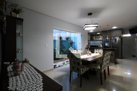 Sala de Jantar de casa à venda com 3 quartos, 199m² em Jardim Las Vegas, Santo André