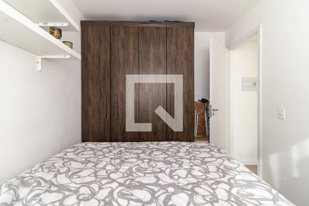 Quarto 1 de apartamento para alugar com 2 quartos, 40m² em Jardim Sao Saverio, São Paulo