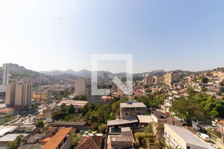 Vista Sala de apartamento à venda com 2 quartos, 80m² em São Lourenço, Niterói