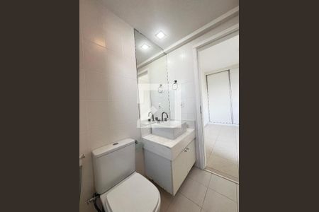 Banheiro da Suíte de apartamento para alugar com 2 quartos, 80m² em Vila da Serra, Nova Lima