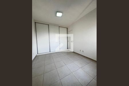 Suíte de apartamento para alugar com 2 quartos, 80m² em Vila da Serra, Nova Lima