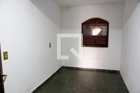 Quarto 1 de casa para alugar com 2 quartos, 75m² em Vila Menck, Osasco