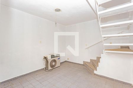 Sala de casa para alugar com 2 quartos, 70m² em Vila Gumercindo, São Paulo