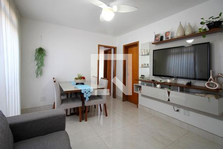 Apartamento à venda com 75m², 3 quartos e 1 vagaSala