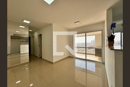 Sala de apartamento para alugar com 3 quartos, 75m² em Parque das Nações, Santo André