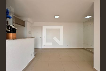 Sala de apartamento para alugar com 3 quartos, 75m² em Parque das Nações, Santo André