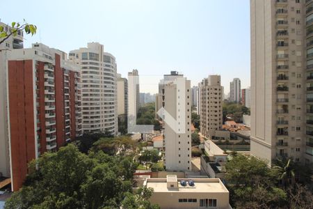 Vista da Varanda de apartamento à venda com 4 quartos, 230m² em Indianópolis, São Paulo