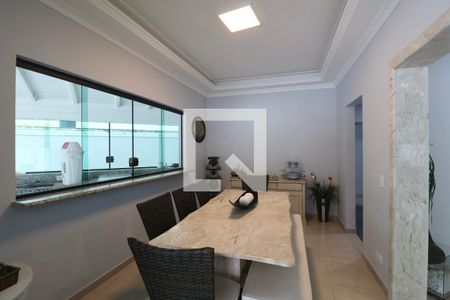 Sala de casa para alugar com 5 quartos, 680m² em Jardim Acapulco, Guarujá