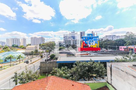 Varanda de kitnet/studio para alugar com 1 quarto, 22m² em Santo Amaro, São Paulo