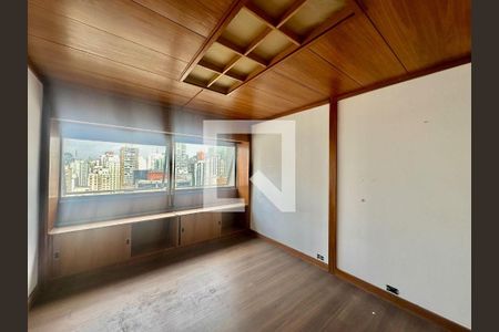 Apartamento à venda com 3 quartos, 176m² em Cerqueira César, São Paulo