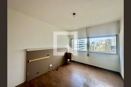 Apartamento à venda com 3 quartos, 176m² em Cerqueira César, São Paulo