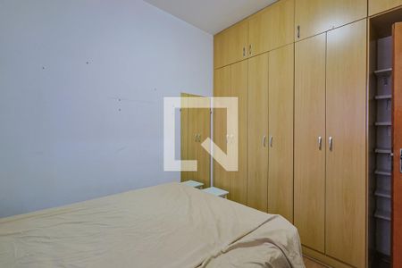 Quarto 1 de apartamento à venda com 2 quartos, 50m² em Santo Agostinho, Belo Horizonte