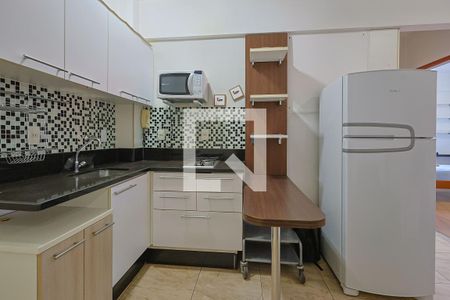 Sala/Cozinha de apartamento à venda com 2 quartos, 50m² em Santo Agostinho, Belo Horizonte