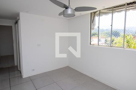 Sala de apartamento à venda com 2 quartos, 55m² em Freguesia (jacarepaguá), Rio de Janeiro