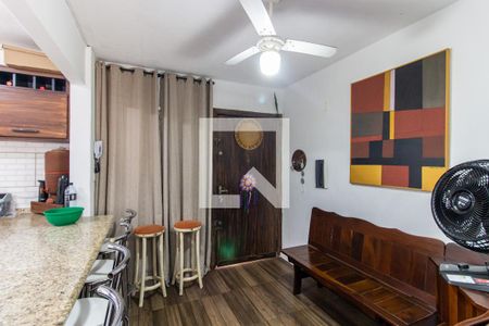 Sala de apartamento à venda com 3 quartos, 56m² em Conjunto Residencial José Bonifácio, São Paulo