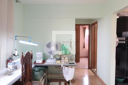 Sala de apartamento para alugar com 2 quartos, 45m² em Jaqueline, Belo Horizonte