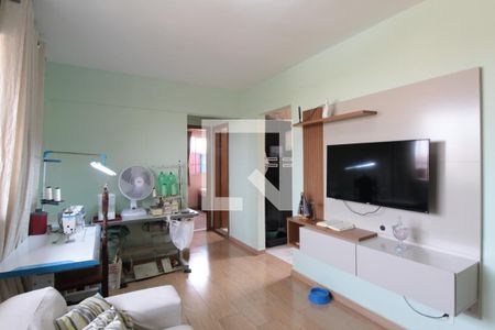 Sala de apartamento à venda com 2 quartos, 45m² em Jaqueline, Belo Horizonte