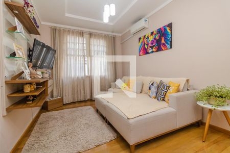 Sala de casa à venda com 3 quartos, 110m² em Medianeira, Porto Alegre