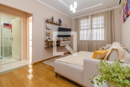 Sala de casa à venda com 3 quartos, 110m² em Medianeira, Porto Alegre