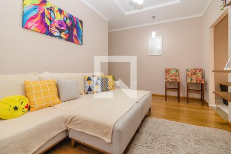 Sala de casa à venda com 3 quartos, 110m² em Medianeira, Porto Alegre