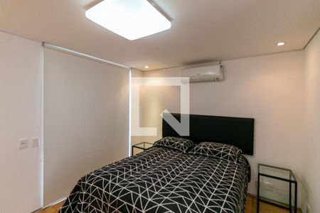 Quarto 1 de apartamento para alugar com 2 quartos, 185m² em Lourdes, Belo Horizonte