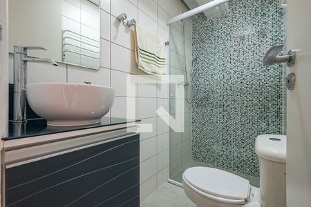 Suíte 1 - Banheiro de apartamento à venda com 2 quartos, 70m² em Pinheiros, São Paulo