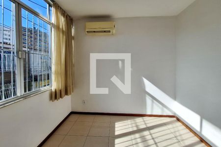 Quarto 1 de casa à venda com 3 quartos, 100m² em Fonseca, Niterói