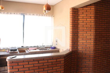 Apartamento à venda com 324m², 3 quartos e 2 vagas Apartamento à venda com 324m², 3 quartos e 2 vagasSala de TV