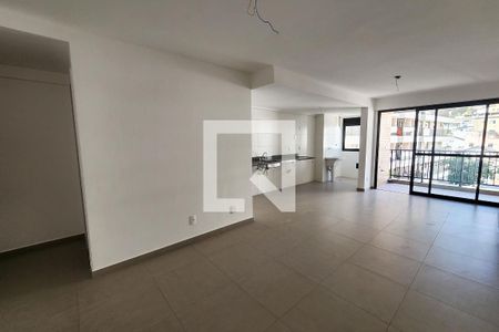 Apartamento à venda com 88m², 3 quartos e 1 vagaSala