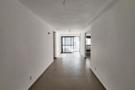 Apartamento à venda com 85m², 2 quartos e 1 vagaSala