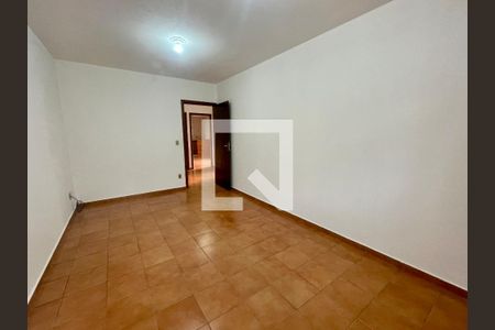 Sala de casa para alugar com 2 quartos, 145m² em Jardim Pacaembu, Jundiaí