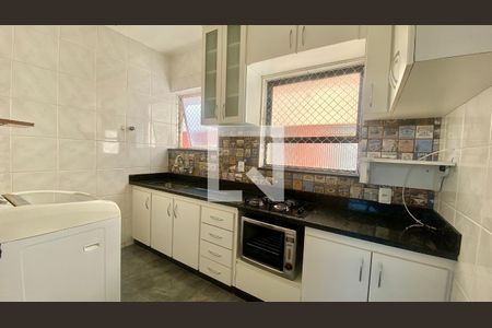 Cozinha de apartamento à venda com 3 quartos, 79m² em Salgado Filho, Belo Horizonte