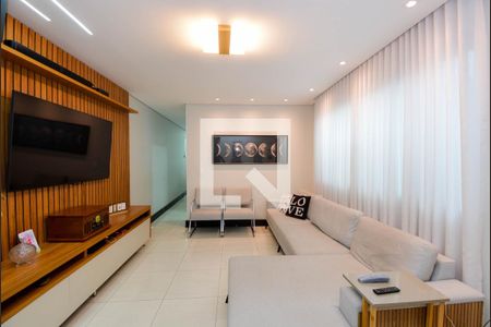 Sala de Estar de casa à venda com 4 quartos, 300m² em Vila Barros, Guarulhos