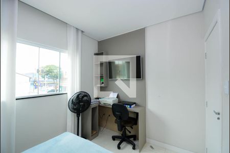 Quarto 1  de casa à venda com 4 quartos, 300m² em Vila Barros, Guarulhos