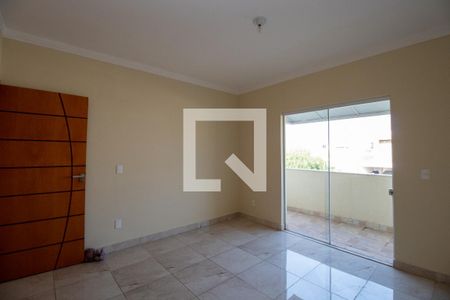 Casa de condomínio para alugar com 180m², 3 quartos e 4 vagas Casa de condomínio para alugar com 180m², 3 quartos e 4 vagasSuíte 2