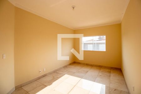 Casa de condomínio para alugar com 180m², 3 quartos e 4 vagas Casa de condomínio para alugar com 180m², 3 quartos e 4 vagasSuíte 3