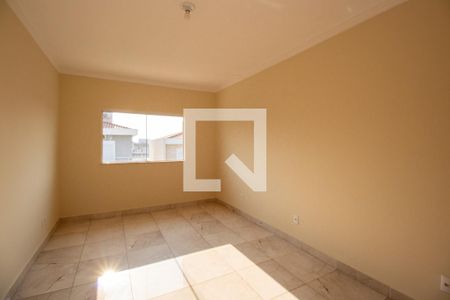 Casa de condomínio para alugar com 180m², 3 quartos e 4 vagas Casa de condomínio para alugar com 180m², 3 quartos e 4 vagasSuíte 3