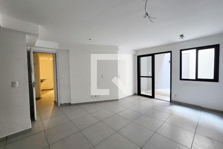 Apartamento à venda com 46m², 1 quarto e sem vagaSala/Quarto