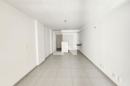 Apartamento à venda com 34m², 1 quarto e sem vagaSala/Quarto