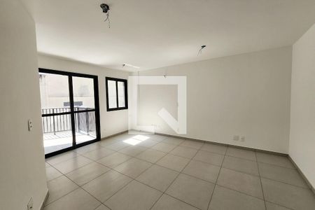 Apartamento à venda com 38m², 1 quarto e sem vagaSala/Quarto